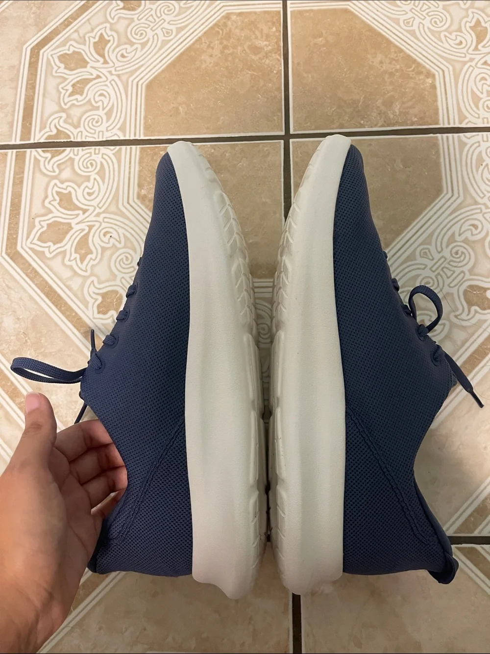 Kizik Men’s Madrid 2 Size 10